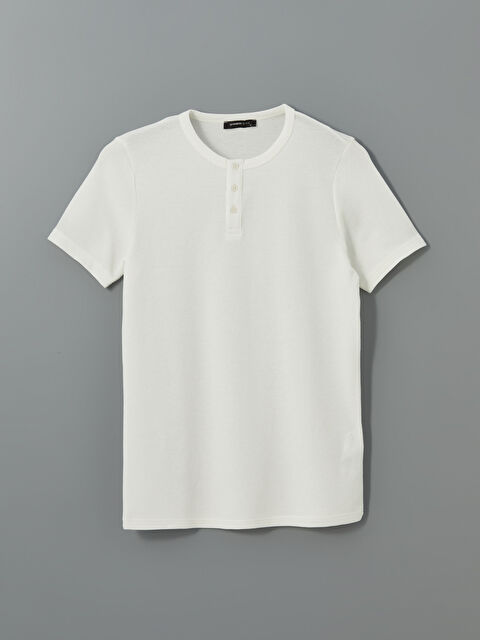 LCWAIKIKI Classic Bisiklet Yaka Erkek Tişört - S56632Z8-R9J