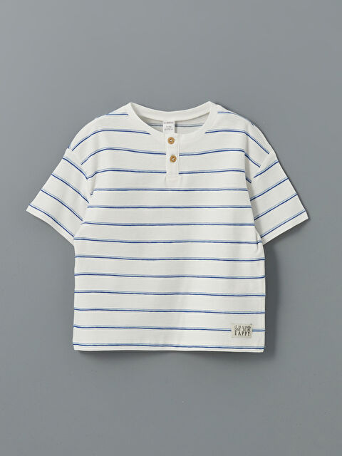 LCW Kids Bisiklet Yaka Çizgili Erkek Çocuk Tişört - S56908Z1-LRA