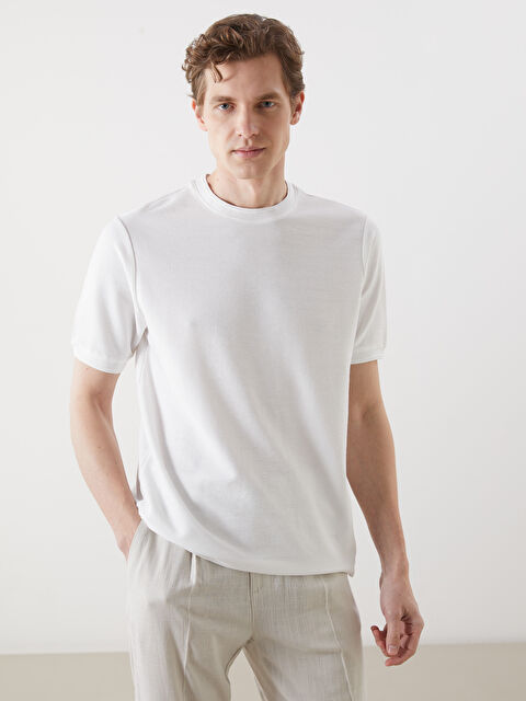 LCWAIKIKI Classic Bisiklet Yaka Kısa Kollu Erkek Tişört - S57186Z8-R9J