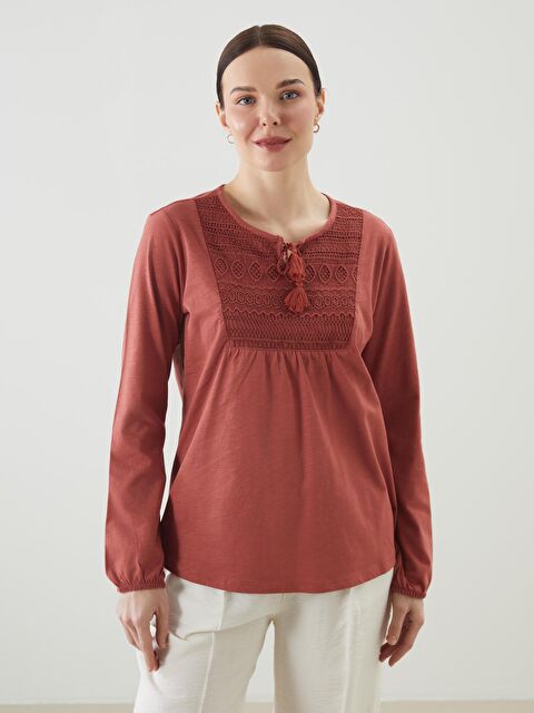 LCW Grace Bağlamalı Yaka Nakışlı Kadın Bluz - S57572Z8-H2X