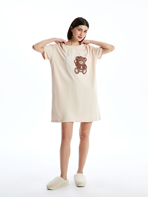 LCW Young Bisiklet Yaka Baskılı Kadın Gecelik - S57918Z8-G3Y