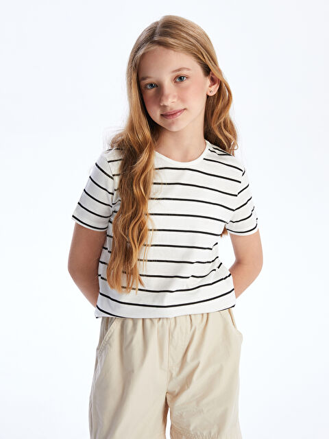 LCW Kids Bisiklet Yaka Kız Çocuk Tişört - S58004Z4-LQJ