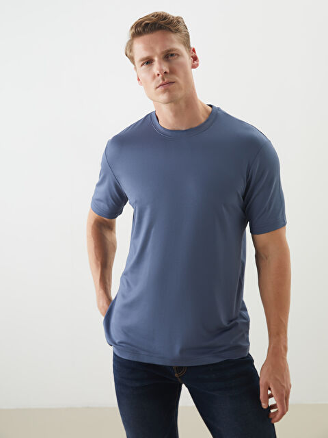 LCWAIKIKI Classic Bisiklet Yaka Kısa Kollu Erkek Tişört - S58034Z8-YW2