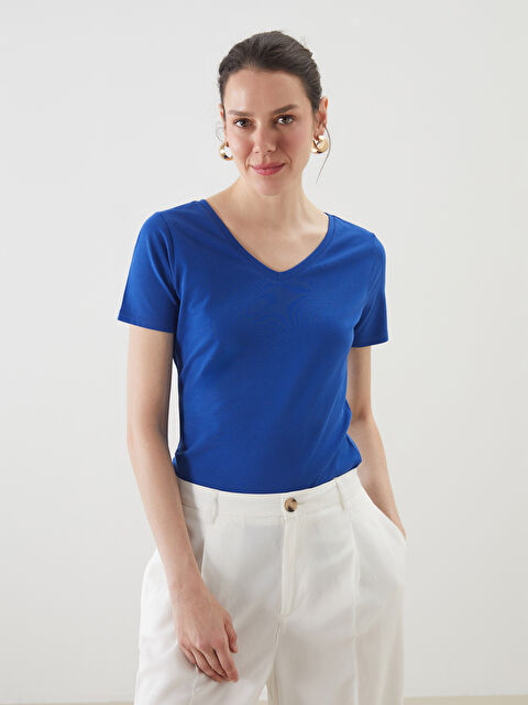 LCWAIKIKI Classic V Neck Women's T-Shirt - S58226Z8-HSJ