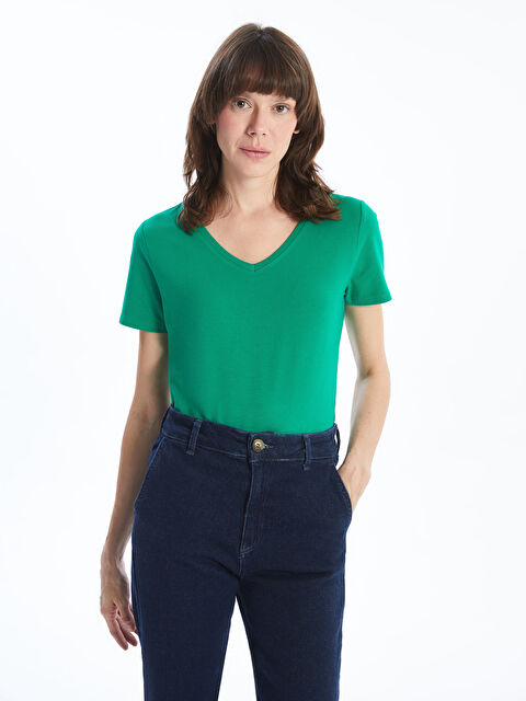 LCWAIKIKI Classic V Yaka Kadın Tişört - S58226Z8-R33