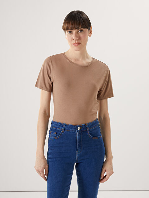 LCWAIKIKI Classic Bisiklet Yaka Kadın Tişört - S58227Z8-GWJ