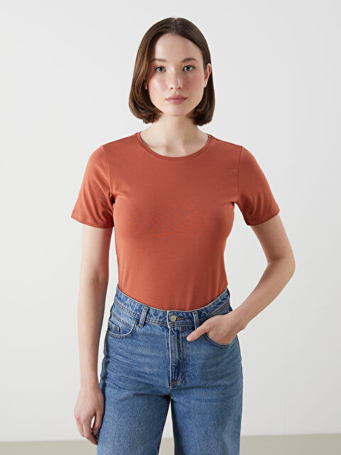 LCWAIKIKI Classic Bisiklet Yaka Kadın Tişört - S58227Z8-GXX