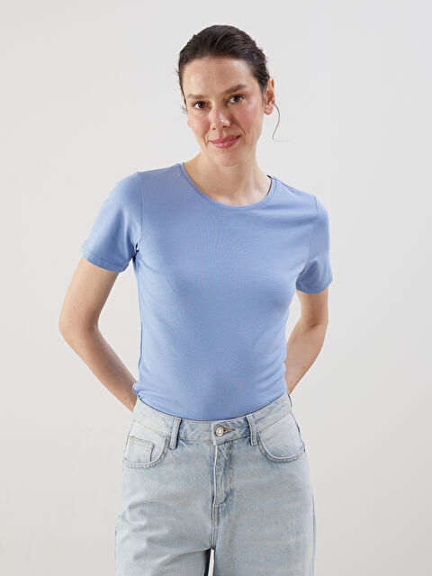 LCWAIKIKI Classic Bisiklet Yaka Kadın Tişört - S58227Z8-QZB