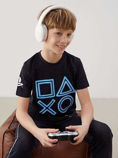 LCW Kids Bisiklet Yaka PlayStation Baskılı Erkek Çocuk Tişört - S58542Z4-HNX