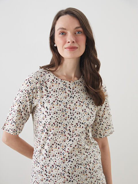 LCW Grace Tricou De Damă Cu Guler Rotund Și Model Floral