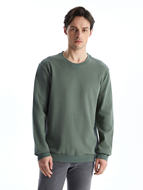 LCWAIKIKI Classic Sweat-shirt à Manches Longues pour Hommes avec Col Rond - S59439Z8-YNW
