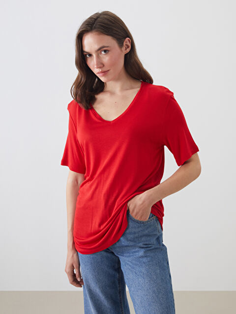 LCWAIKIKI Classic V Yaka Kadın Tişört - S5AG34Z8-HJY