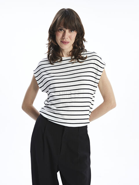 LCWAIKIKI Classic Bisiklet Yaka Çizgili Kadın Tişört - S5AG40Z8-LEG