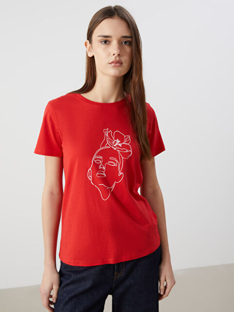 LCWAIKIKI Classic Bisiklet Yaka Baskılı Kadın Tişört - S5AH06Z8-KYV