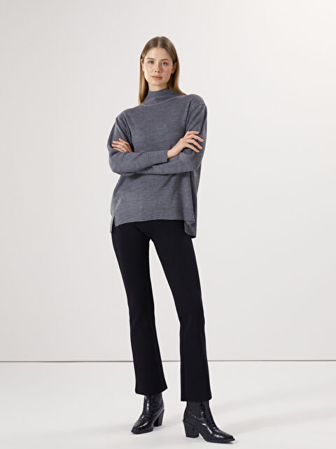 LCWAIKIKI Classic Beli Lastikli İspanyol Paça Kadın Tayt Pantolon - S5AH24Z8-CVL