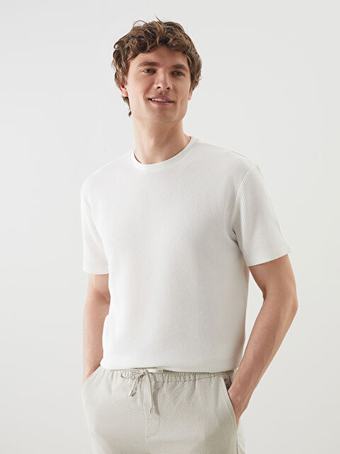 LCW Vision Bisiklet Yaka Penye Erkek Tişört - S5AS25Z8-R9J