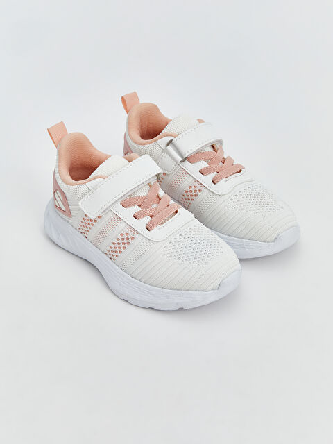 LCW STEPS Bağcık ve Cırt Cırtlı Kız Çocuk Spor Ayakkabı - S5BB25Z4-SGG