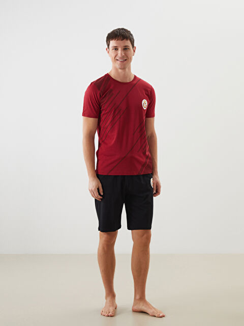 LC WAIKIKI Standart Kalıp Erkek Galatasaray Baskılı Şortlu Pijama Takımı - S5BM63Z8-HKD