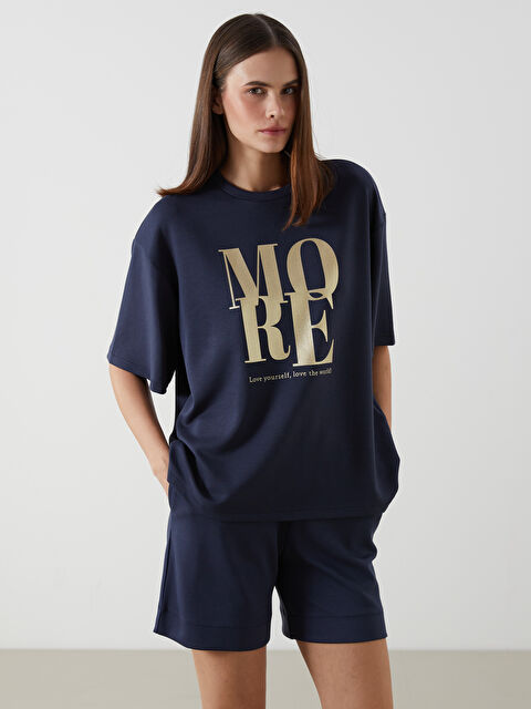 LCW Vision Bisiklet Yaka Baskılı Oversize Kadın Tişört - S5BY40Z8-R4H