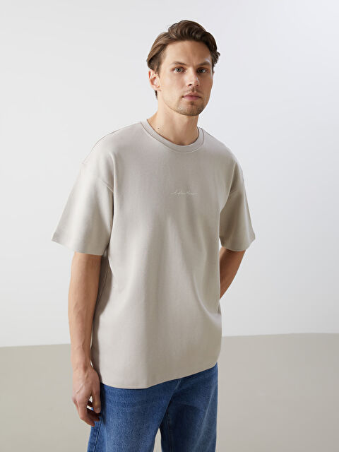 LCW Vision Bisiklet Yaka Kısa Kollu Nakışlı Erkek Tişört - S5CR19Z8-HZZ