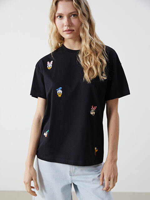 XSIDE Mickey and Friends Embroidered Women's T-Shirt - S5DH78Z8-CVL