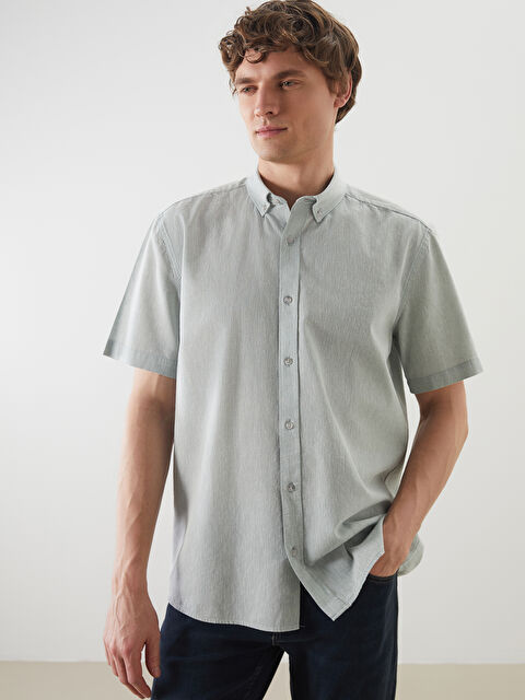 LCW Vision Regular Fit Kısa Kollu Keten Karışımlı Erkek Gömlek - S5DL96Z8-S8T