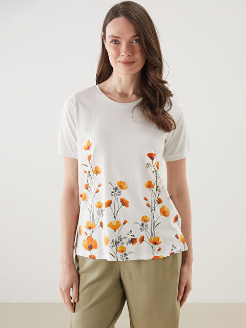 LCW Grace Tricou De Damă Cu Guler Rotund Și Model Floral