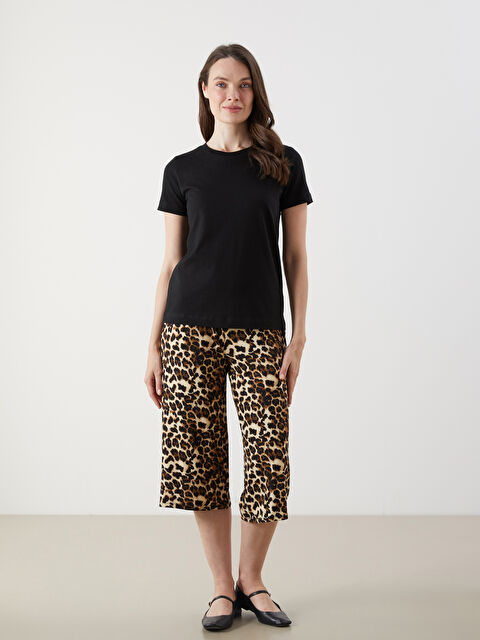 LCW Grace Beli Lastikli Çiçekli Kadın Kapri - S5ED77Z8-F9C