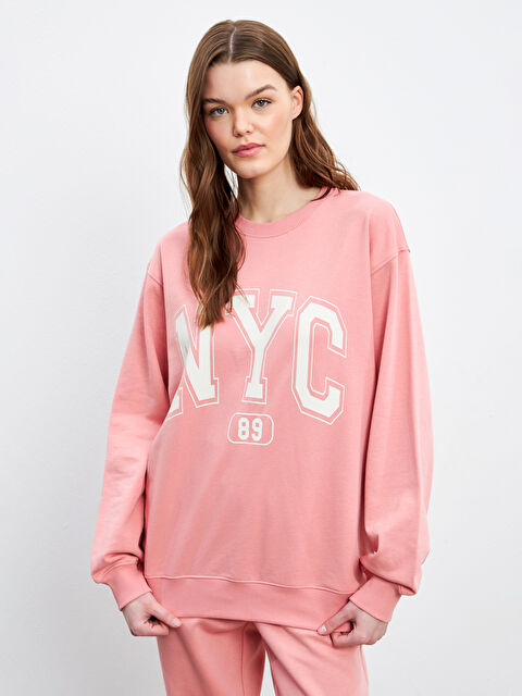 LCWAIKIKI Classic Crew Neck Printed Oversize Women's Sweatshirt - S5EF03Z8-GD6