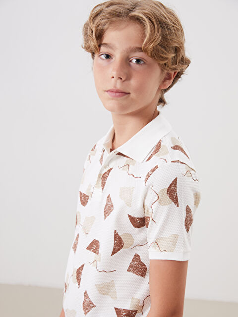 LCW Kids Polo Yaka Desenli Penye Erkek Çocuk Tişört - S5EI46Z4-LQY