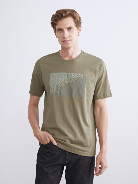 LCWAIKIKI Classic Crew Neck Short Sleeve Printed Combed Cotton Men's T-shirt - S5ET11Z8-GXF