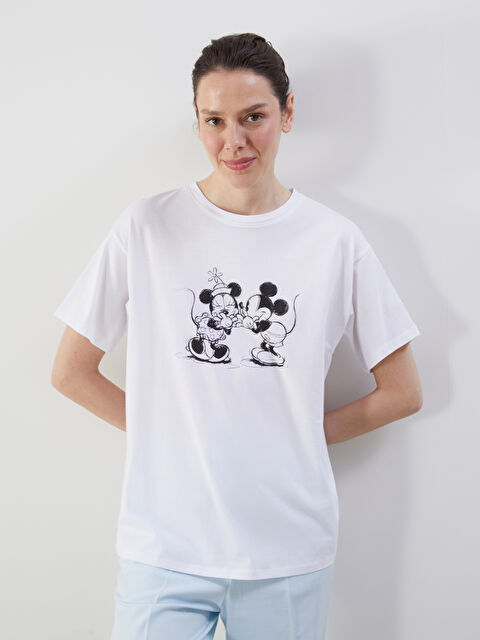 LCW Comfort تيشيرت مطبوع ميكي وميني ماوس للسيدات - S5EY19Z8-Q6K