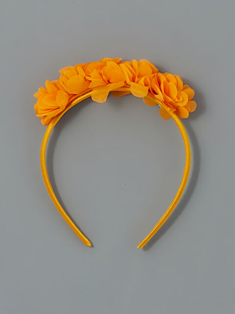 LCW Kids Bisiklet Yaka Kız Çocuk Tişört ve Taç - S5FD72Z4-R9J