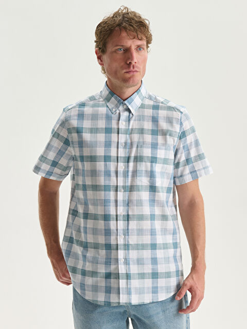 LCWAIKIKI Classic Regular Fit Short Sleeve Plaid Poplin Men's Shirt - S5FF93Z8-LME