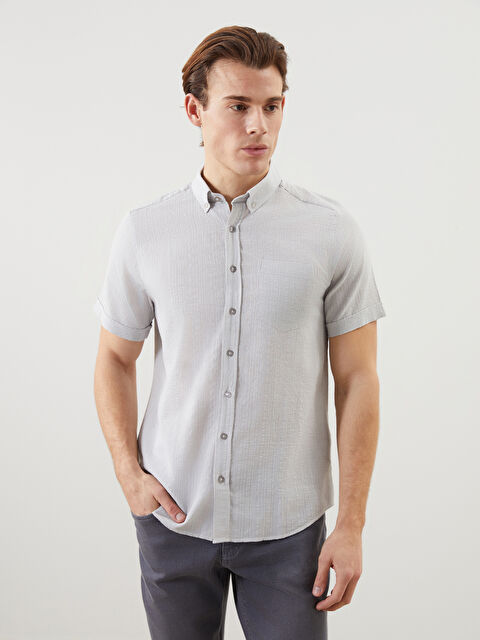 LCWAIKIKI Classic Regular Fit Kısa Kollu Armürlü Erkek Dokulu Gömlek - S5FF96Z8-PVJ