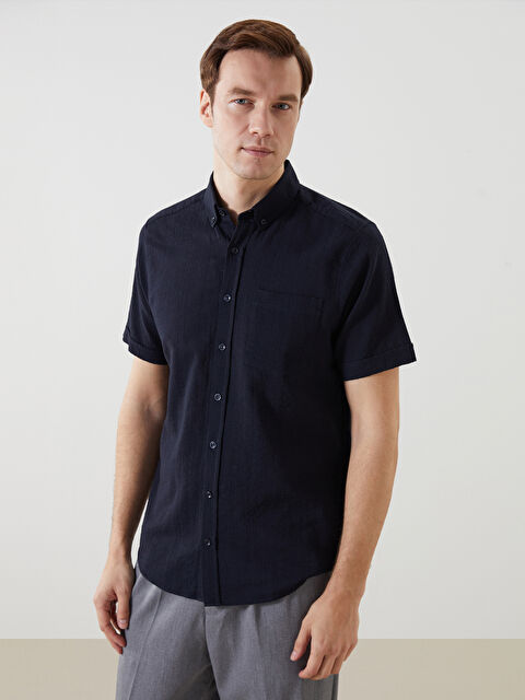 LCWAIKIKI Classic Regular Fit Kısa Kollu Armürlü Erkek Dokulu Gömlek - S5FF96Z8-YEF