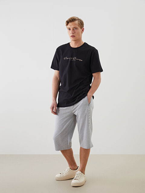 LCWAIKIKI Classic Standart Kalıp Erkek Şort - S5FL50Z8-DCR