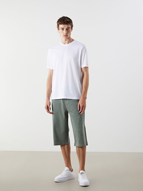 LCWAIKIKI Classic Standart Kalıp Erkek Şort - S5FL50Z8-YTX