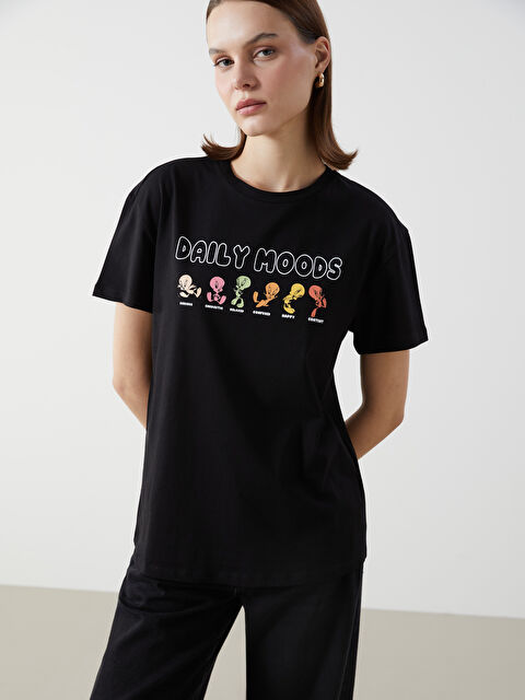 LCW Comfort Bisiklet Yaka Tweety Baskılı Kadın Tişört - S5FM44Z8-CVL