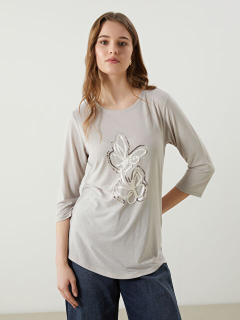 LCWAIKIKI Classic Bisiklet Yaka Pul İşlemeli Kadın Bluz - S5FP76Z8-QYF