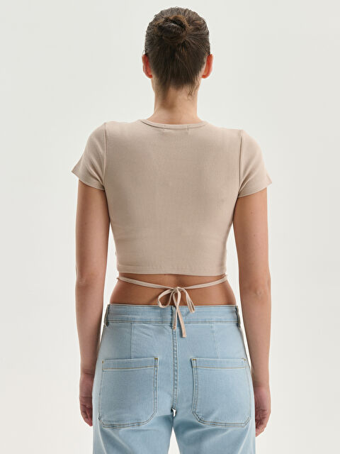XSIDE Woman BEIGE T-Shirt -S5FU42Z8-FF7 - LC Waikiki
