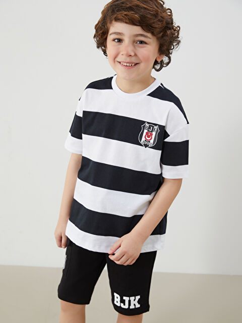 LCW Kids Beşiktaş Baskılı Çizgili Erkek Çocuk Tişört - S5G212Z1-LEG