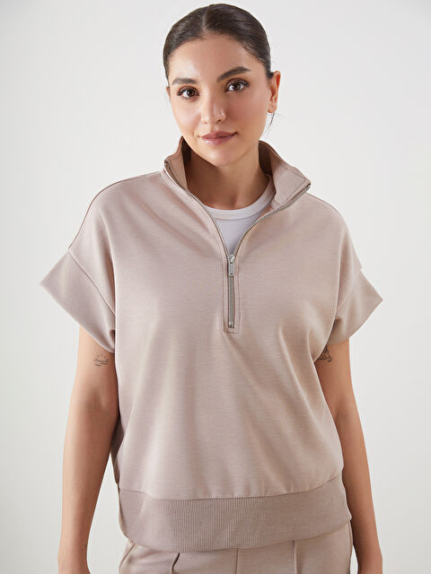 LCWAIKIKI Classic Dik Yaka Oversize Kadın Tişört - S5G440Z8-D5Q