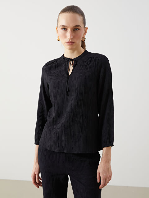 LCWAIKIKI Classic Bağlamalı Yaka Dokulu Kadın Bluz - S5G489Z8-CVL