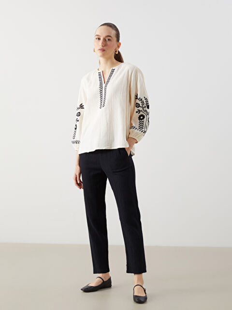 LCWAIKIKI Classic Beli Lastikli Düz Müslin Kadın Pantolon - S5GE00Z8-CVL