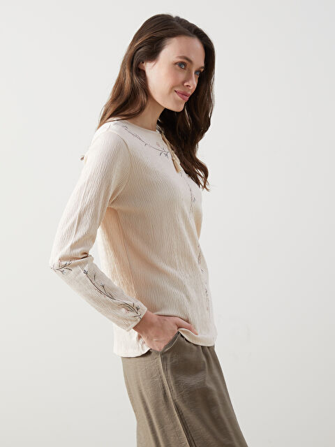 LCW Grace Bağlamalı Yaka Çiçekli Kadın Bluz - S5GG06Z8-KNB