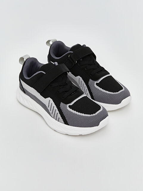 LCW STEPS Bağcık ve Cırt Cırtlı Erkek Çocuk Spor Ayakkabı - S5GI85Z4-HUC