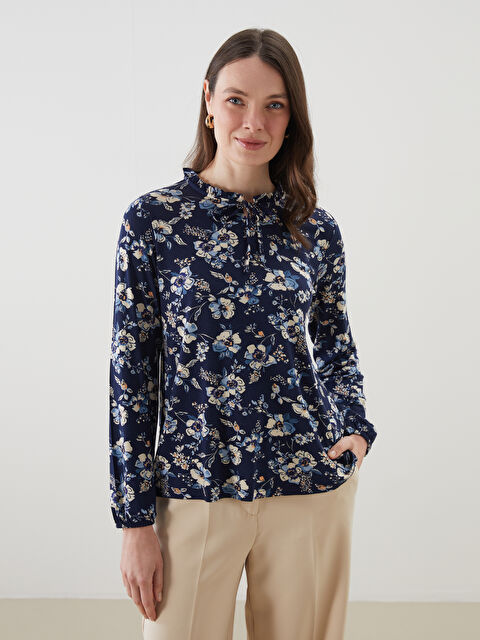 LCW Grace Bağlamalı Yaka Çiçekli Bluz - S5GL08Z8-LSG