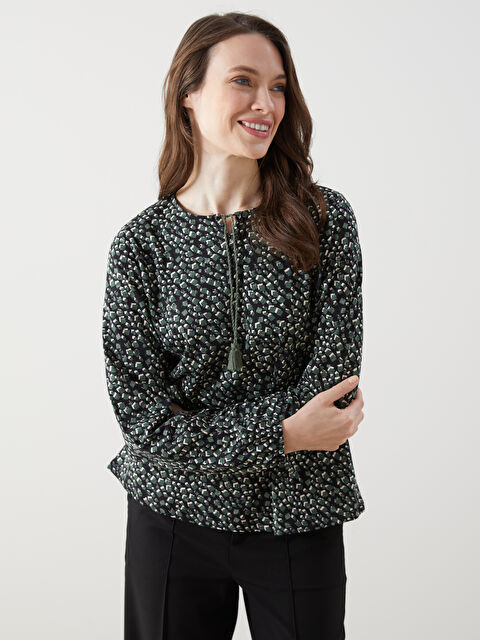 LCW Grace Bağlamalı Yaka Desenli Kadın Bluz - S5GL15Z8-LQJ