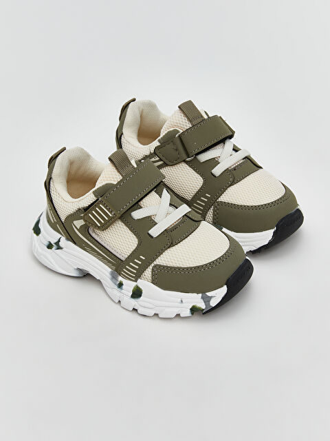 LCW STEPS Bağcık ve Cırt Cırtlı Erkek Bebek Spor Ayakkabı - S5GL31Z1-YUY